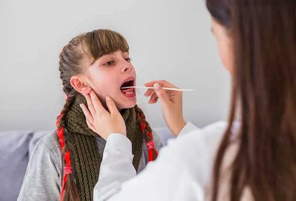 Симптомы полипов в носу у ребенка